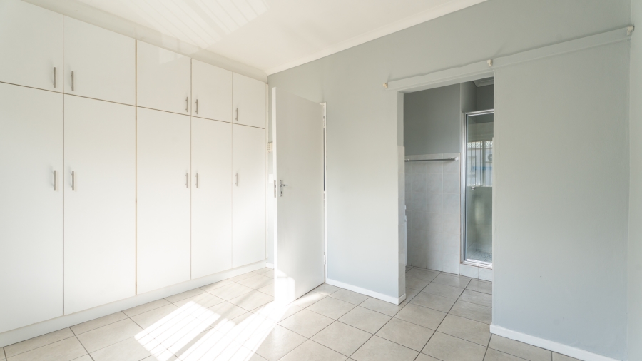 To Let 3 Bedroom Property for Rent in Paarl North Western Cape